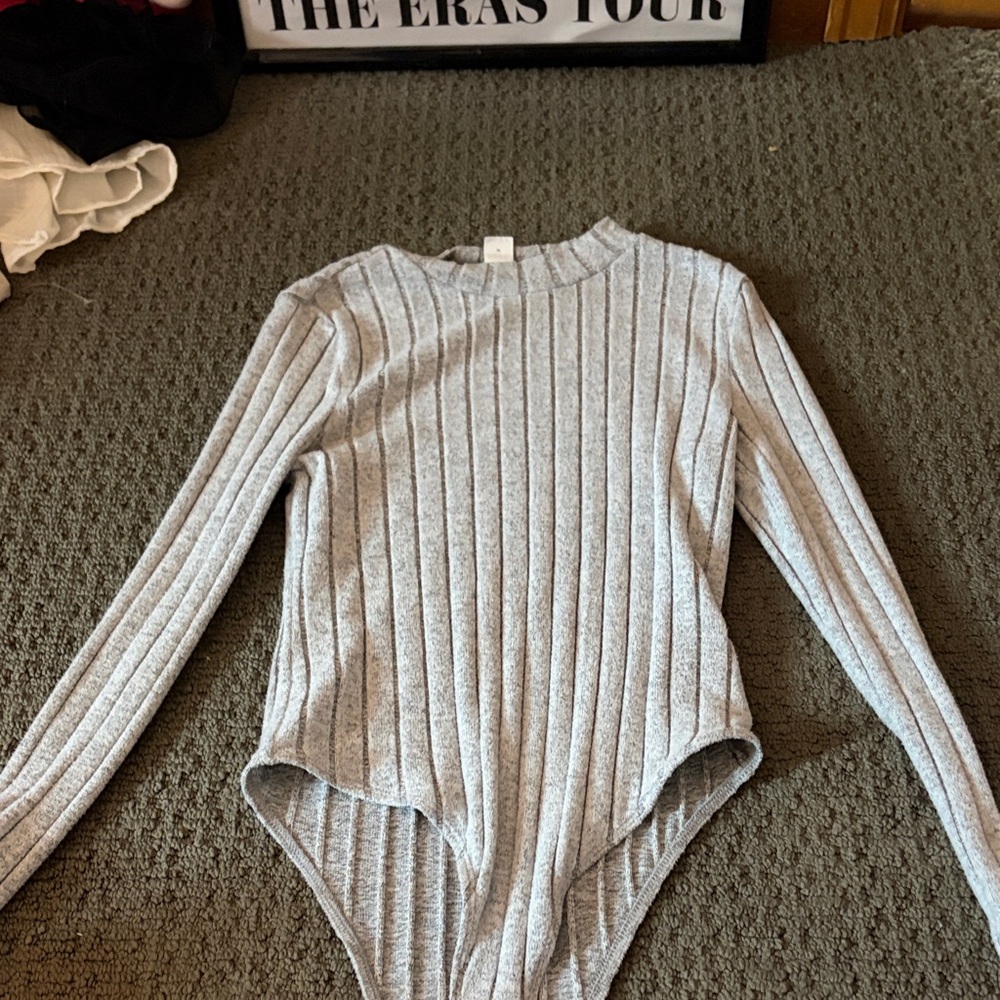 SHEIN Light Gray Ribbed Bodysuit